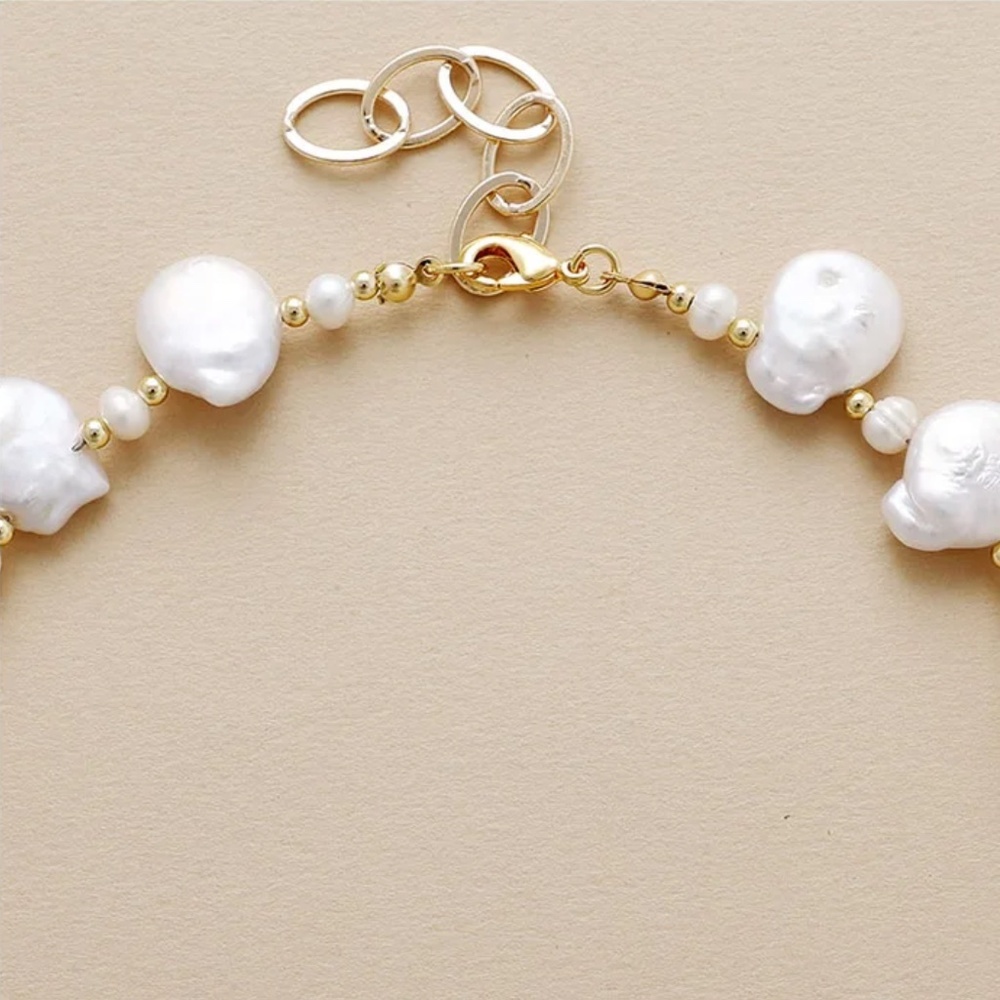 Freshwater Pearl Necklace – 15–18mm Baroque Pearls, 15"+2" Adjustable - Picture 2 of 2